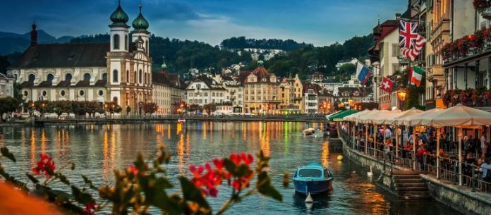 praktika-schweiz